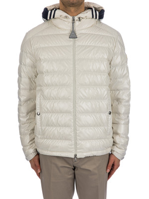 Moncler cornour jacket 440-01786
