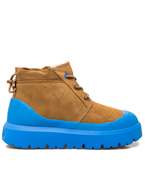 UGG  neumel weather hybrid bruin