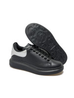 Alexander Mcqueen larry black Alexander Mcqueen  larry black - www.derodeloper.com - Derodeloper.com