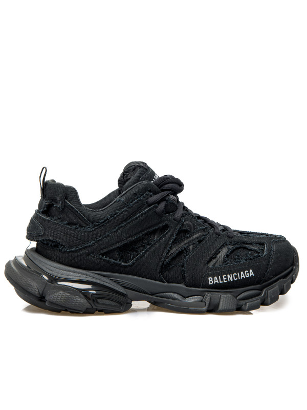 Balenciaga orders shoes track