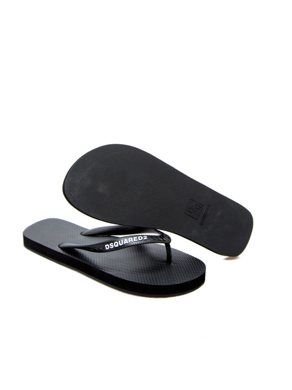 flip flop dsquared2