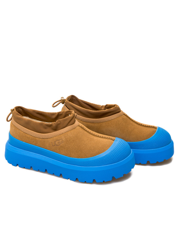 UGG  tasman weather hybrid bruin