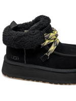 UGG  funkarra cabin cuff zwart