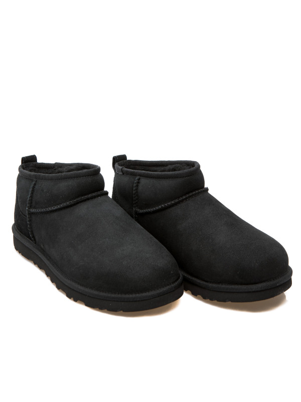 UGG  classic ultra mini zwart