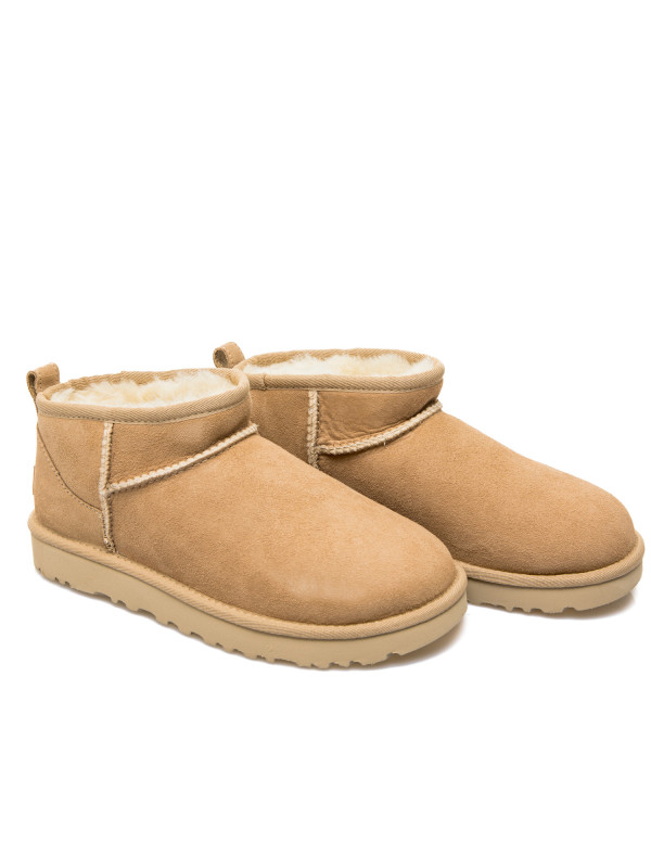 UGG  classic ultra mini beige