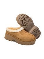 UGG  new heights cozy clog bruin