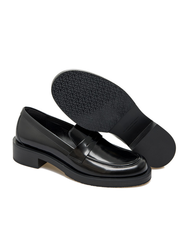 Stuart Weitzman palmer bold loafer black Stuart Weitzman palmer bold loafer black - www.derodeloper.com - Derodeloper.com