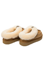 UGG  tasman alpine bruin