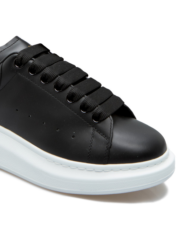 Alexander Mcqueen larry black Alexander Mcqueen  larry black - www.derodeloper.com - Derodeloper.com