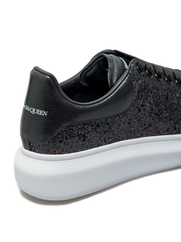 Alexander Mcqueen larry black Alexander Mcqueen  larry black - www.derodeloper.com - Derodeloper.com