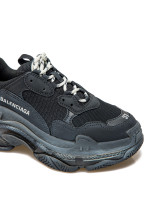 Balenciaga triple s clearsole black Balenciaga  triple s clearsole black - www.derodeloper.com - Derodeloper.com