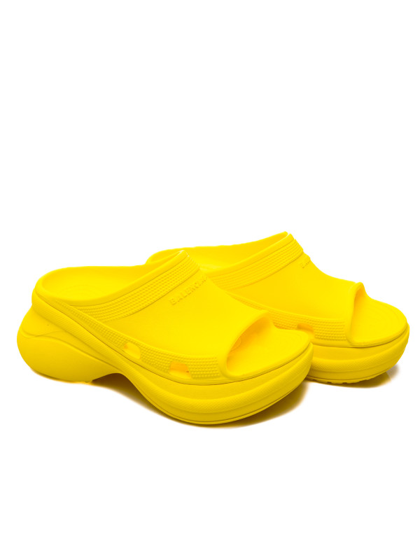 balenciaga crocs yellow