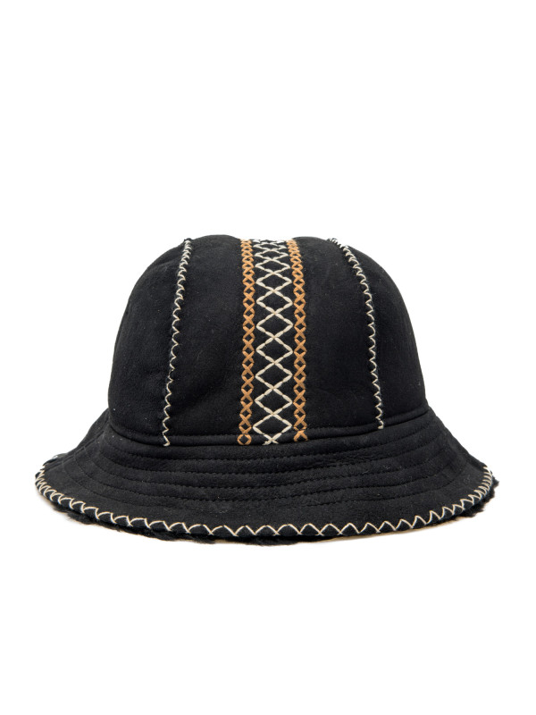 UGG  w atherson embroidered hat black UGG   w atherson embroidered hat black - www.derodeloper.com - Derodeloper.com