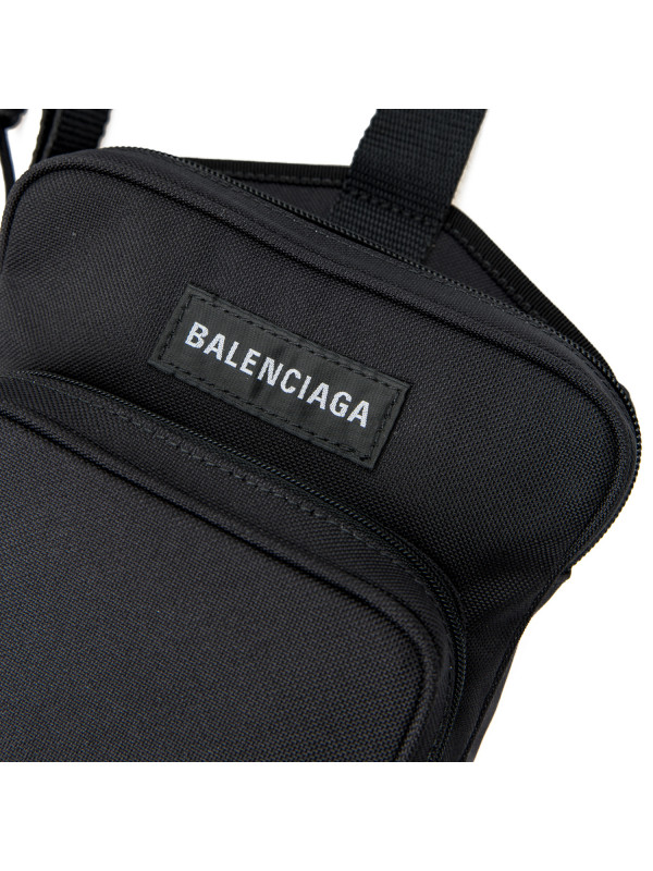 Balenciaga explorer crossbody black Balenciaga  explorer  crossbody black - www.derodeloper.com - Derodeloper.com