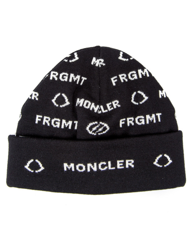 black moncler hat