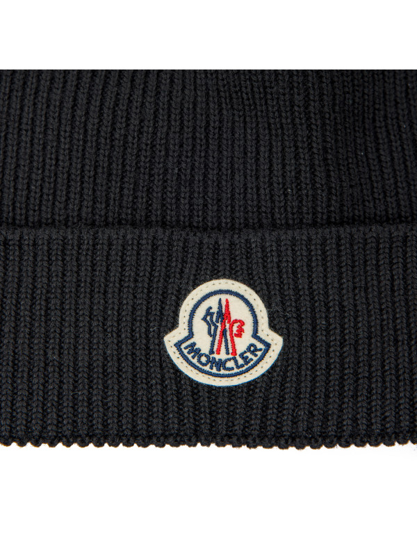 Moncler hat black Moncler  hat black - www.derodeloper.com - Derodeloper.com