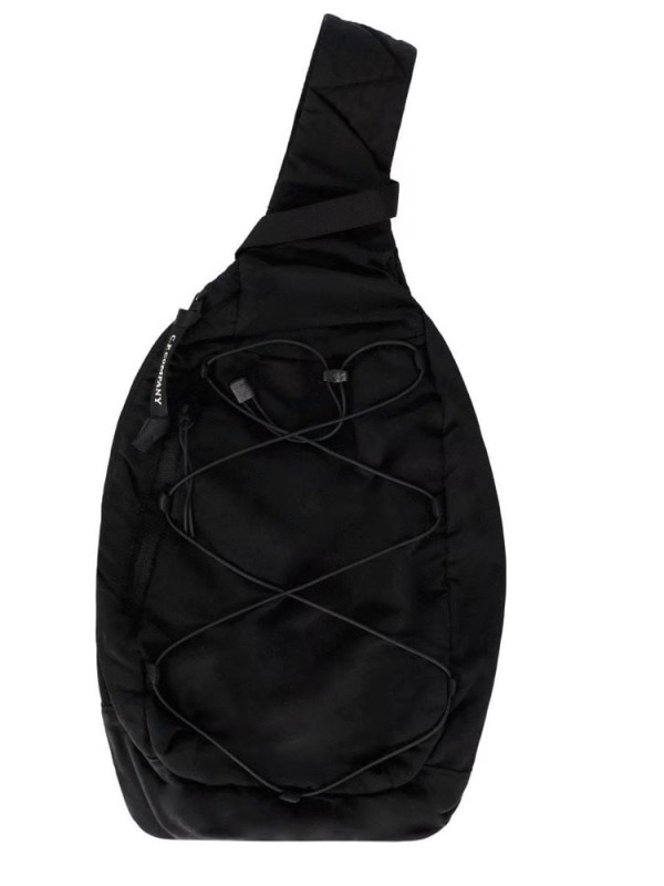 C.P. COMPANY crossbody rucksack black C.P. COMPANY crossbody rucksack black - www.derodeloper.com - Derodeloper.com