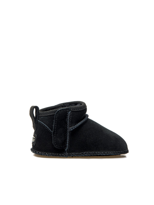 UGG  baby classic ultra mini black UGG   baby classic ultra mini black - www.derodeloper.com - Derodeloper.com