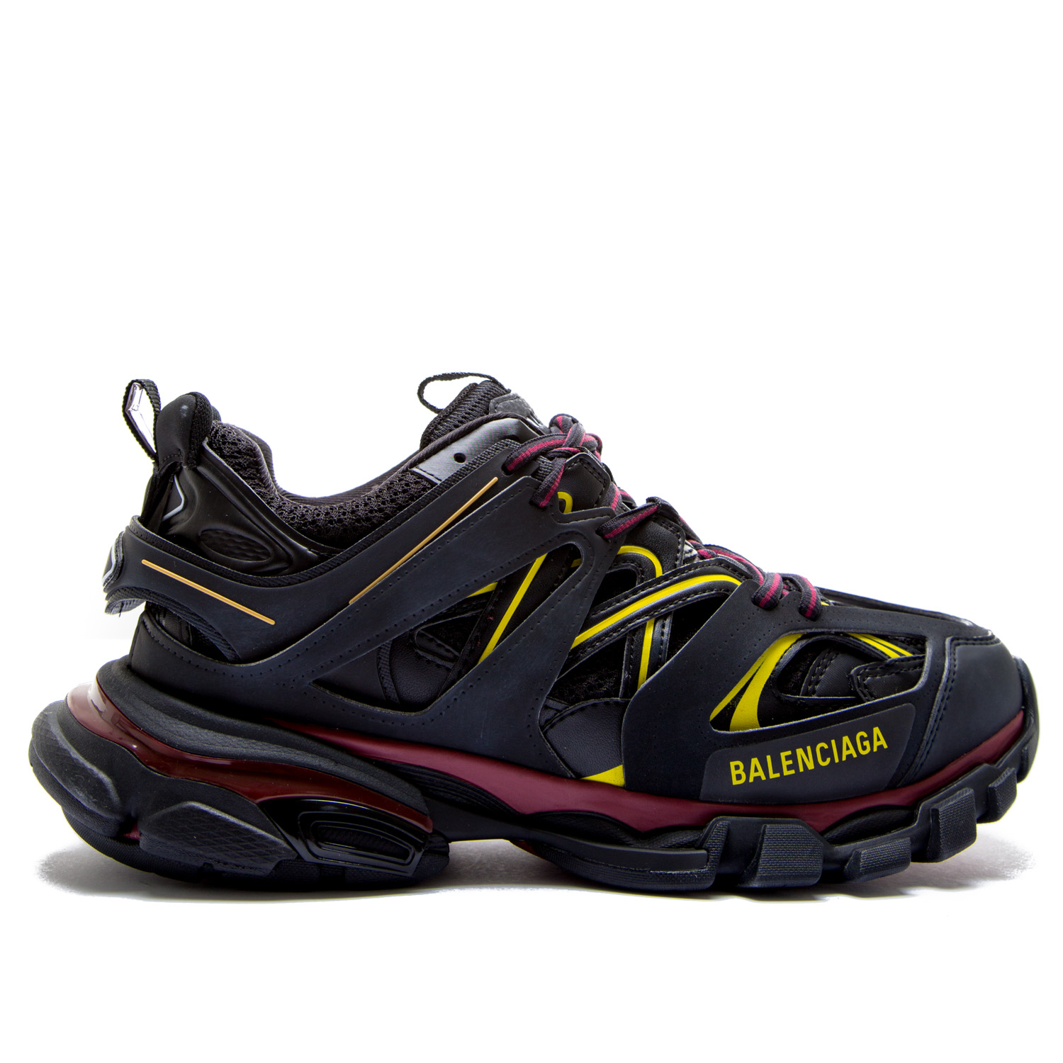 Balenciaga track. Balenciaga track Trainers. Balenciaga track Black Red Yellow. Balenciaga трек 2 расцветки. Balenciaga track красно желтые.