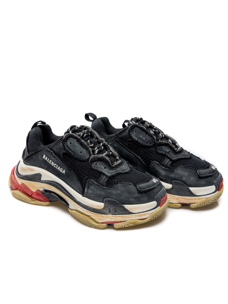 Balenciaga Triple S | Credomen