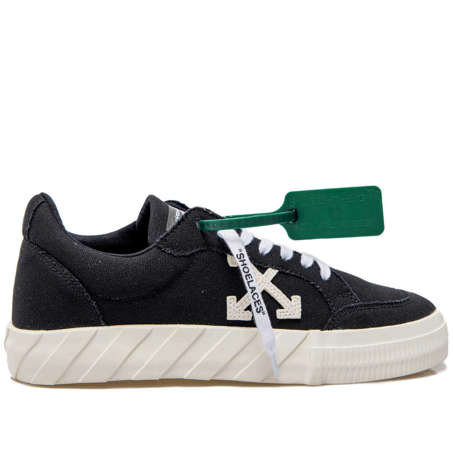 Off-White Off White Low Vulcanized Canvas Sneakers Black/white