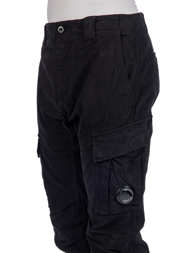 C.P. COMPANY cargo pants C.P. COMPANY  CARGO PANTSzwart - www.credomen.com - Credomen