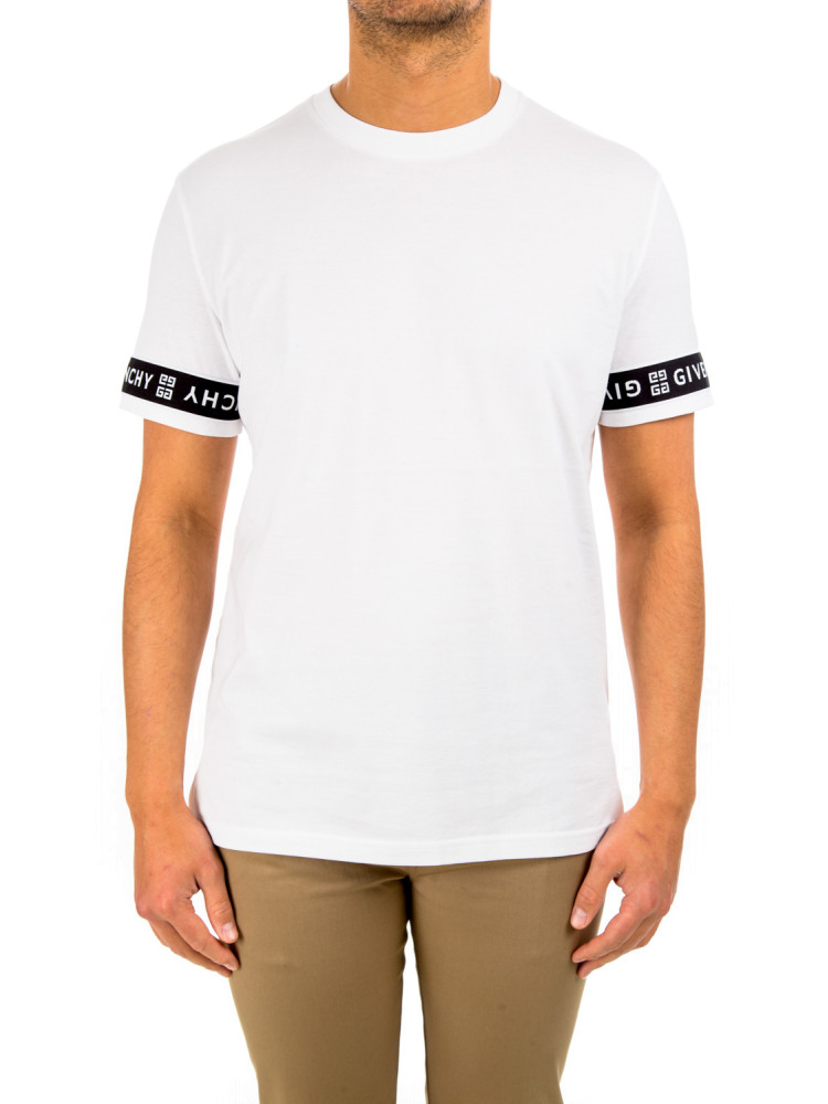 Givenchy T-shirt | Credomen