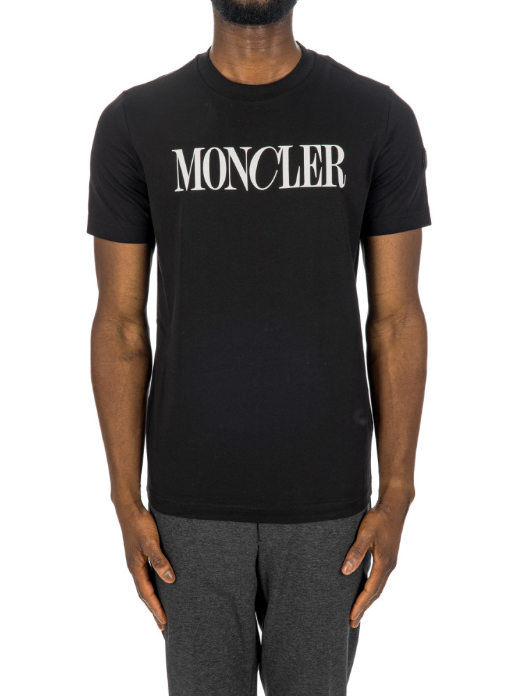 Moncler ss t-shirt Moncler  SS T-SHIRTzwart - www.credomen.com - Credomen