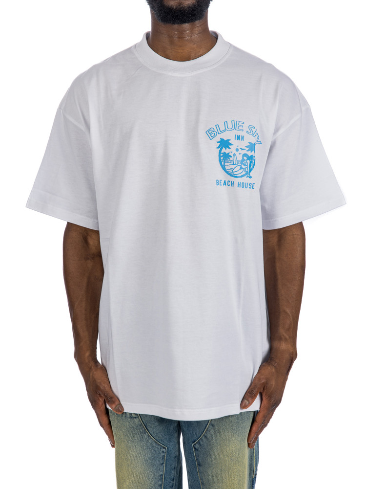 Blue Sky Inn beach house t-shirt Blue Sky Inn BEACH HOUSE T-SHIRTwit - www.credomen.com - Credomen