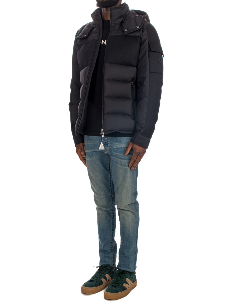 Moncler barbustel jacket Moncler  BARBUSTEL JACKETzwart - www.credomen.com - Credomen