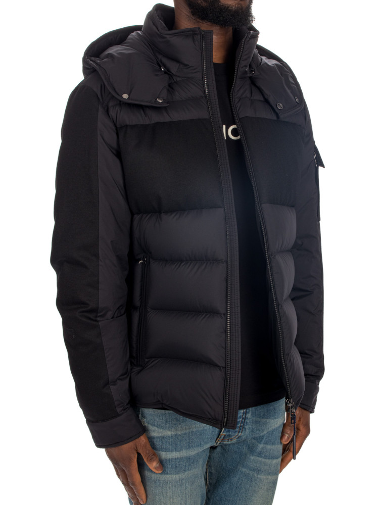 Moncler barbustel jacket Moncler  BARBUSTEL JACKETzwart - www.credomen.com - Credomen