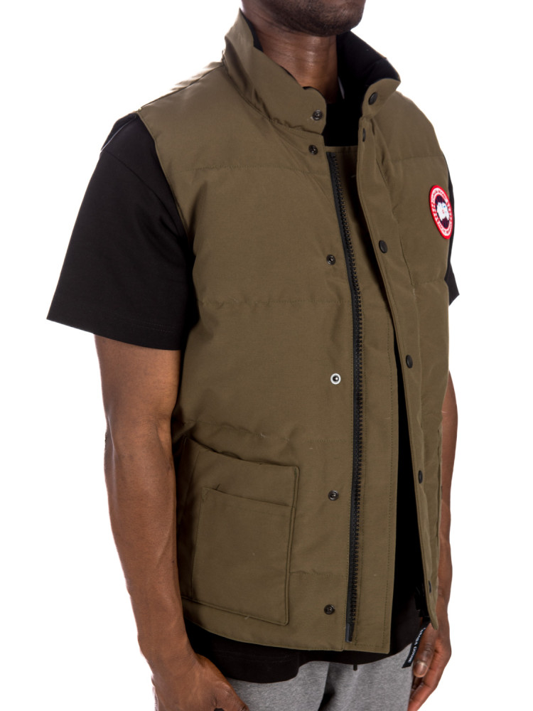 Canada Goose freestyle crew v Canada Goose  Freestyle Crew Vgroen - www.credomen.com - Credomen