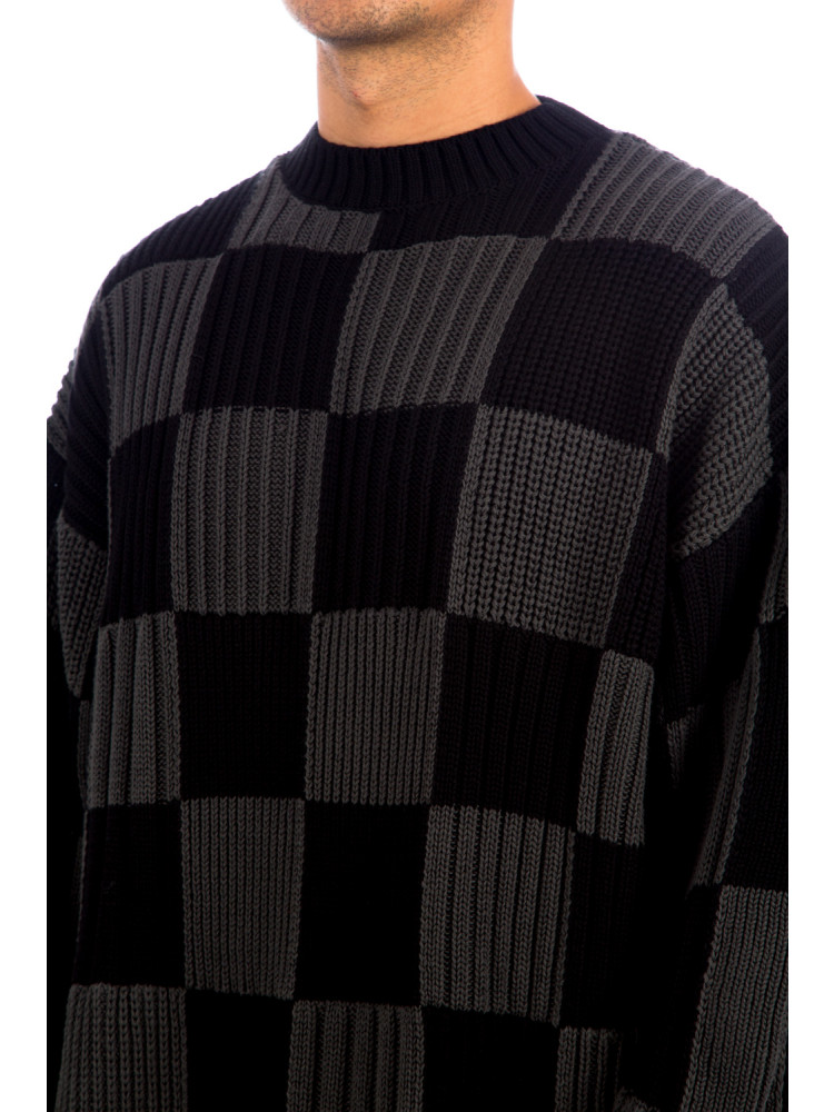 balenciaga checkered sweater